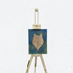 Toile Loup Alpha – Présence symbolique artisanale Gravea